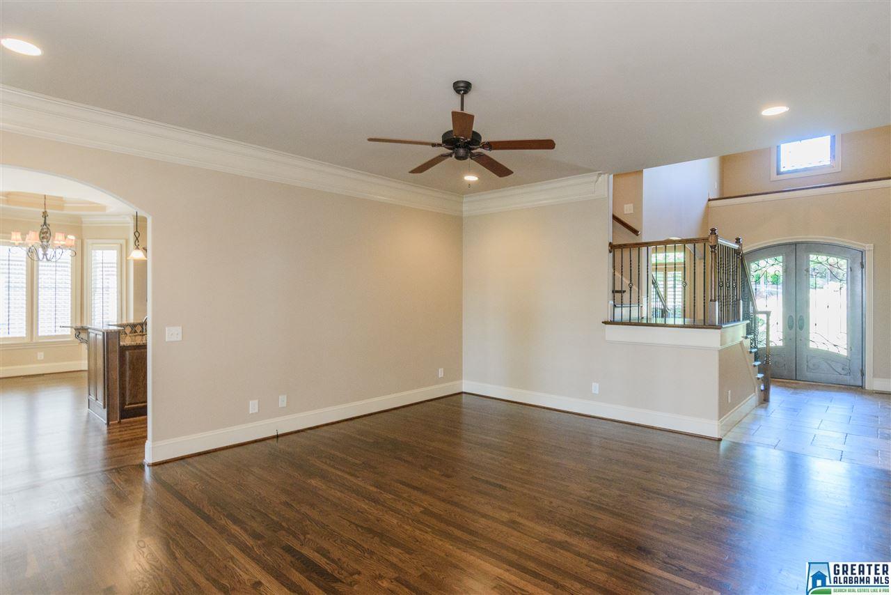 1480 SCOUT RIDGE DR, Hoover, AL 35244