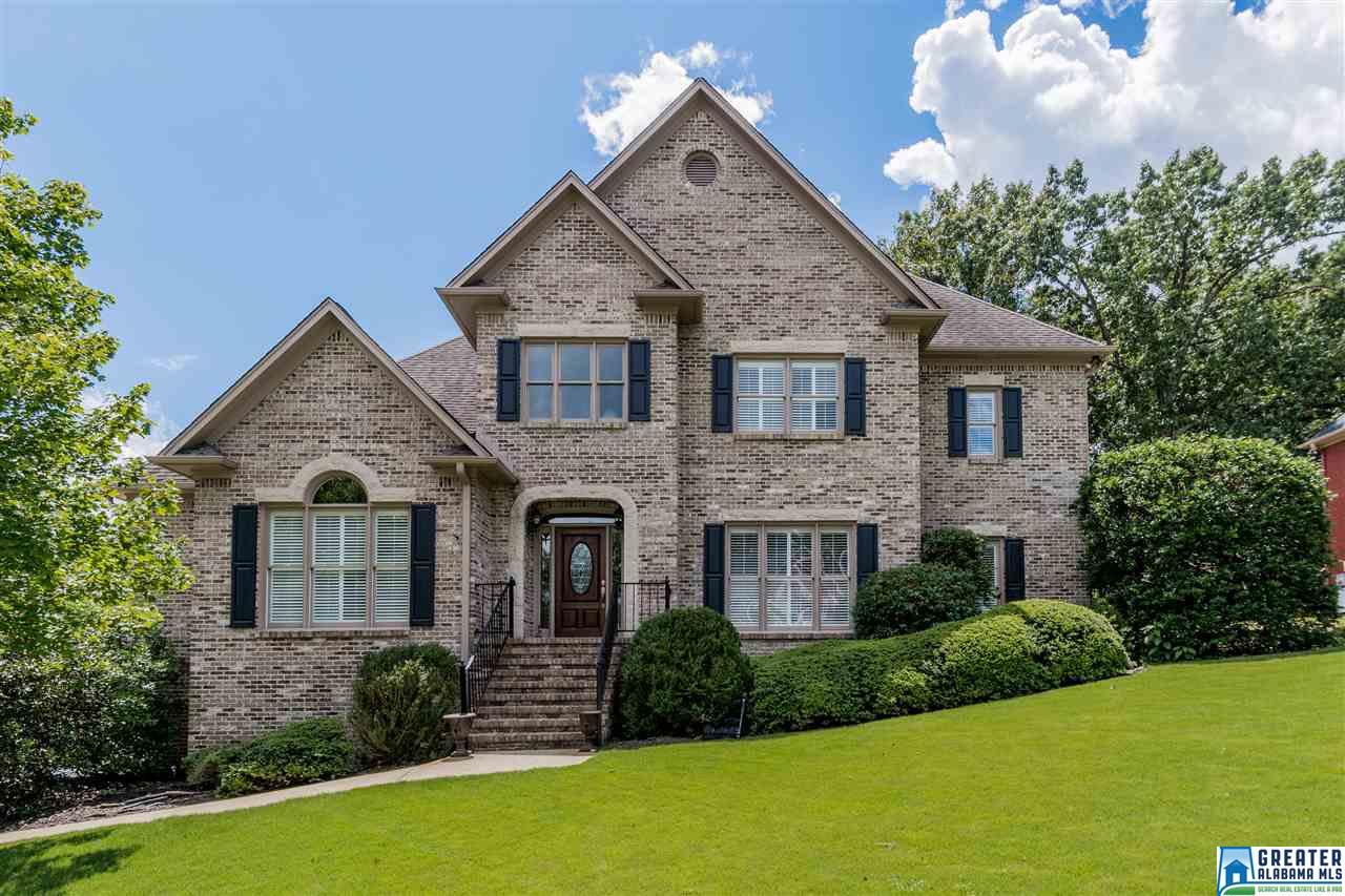 1135 RUSHING PARC DR, Hoover, AL 35244