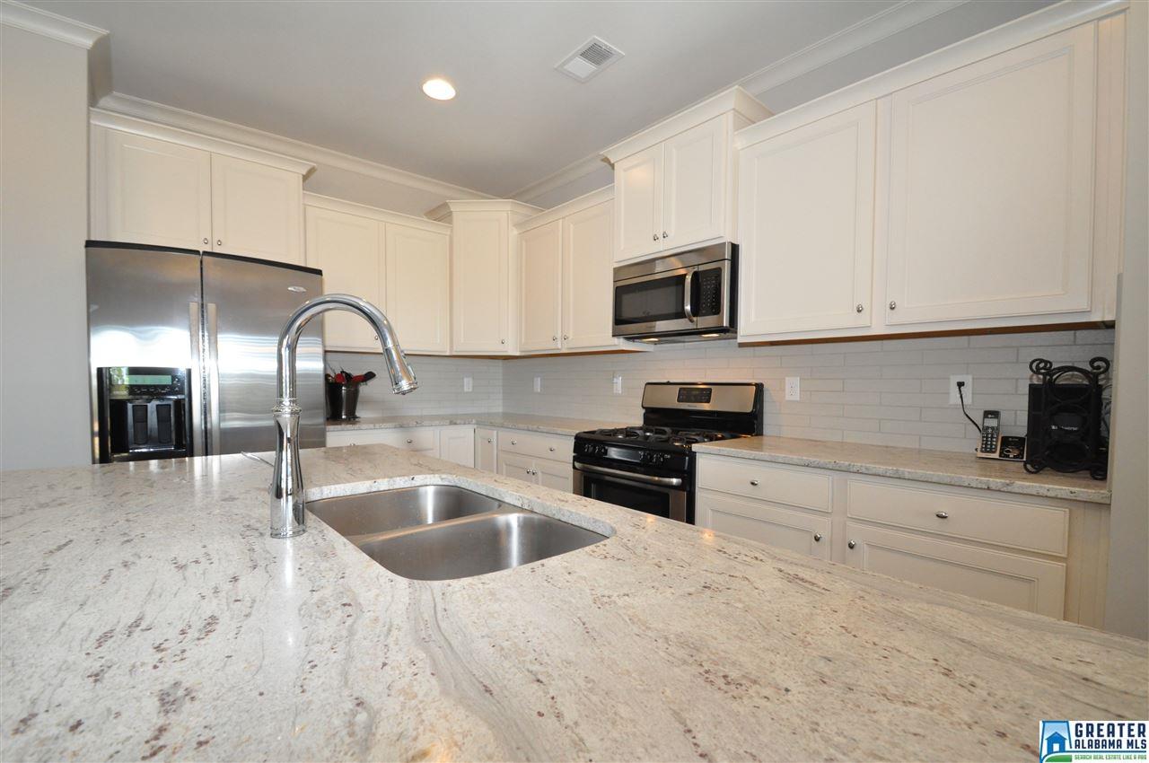5098 PARK SIDE CIR, Hoover, AL 35244