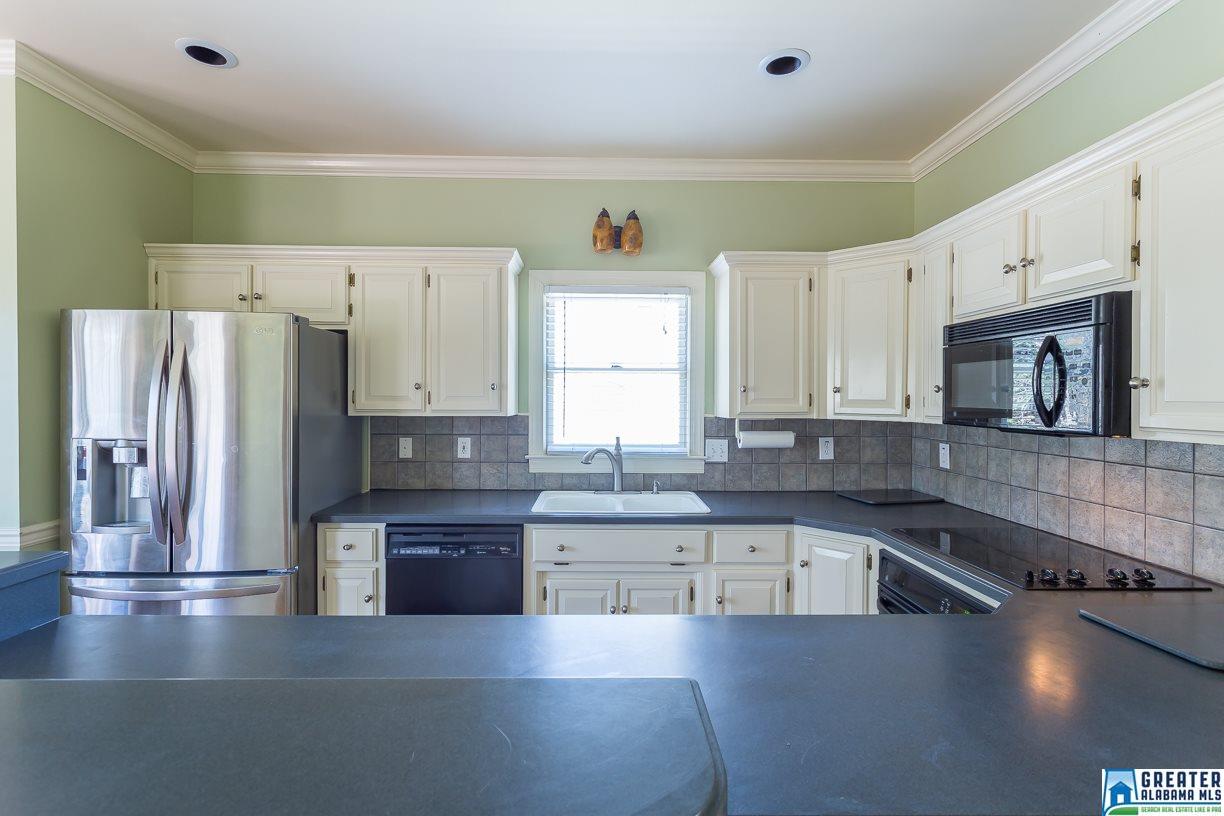 617 TRACE CROSSINGS TRL, Hoover, AL 35244