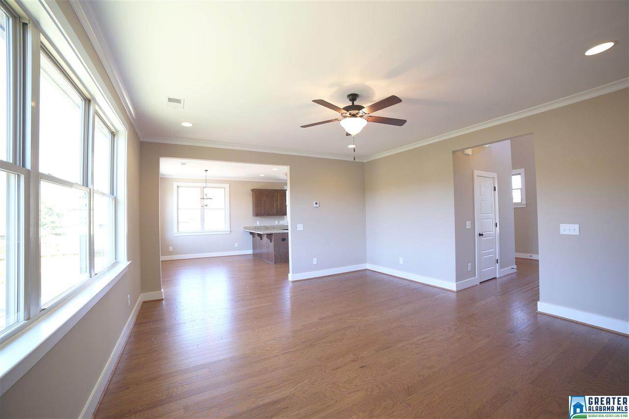 1870 LAKE CYRUS DR, Hoover, AL 35244