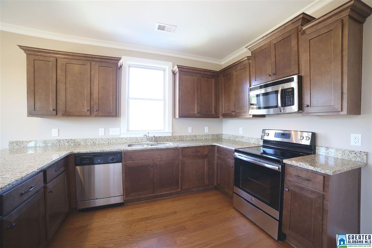 1870 LAKE CYRUS DR, Hoover, AL 35244