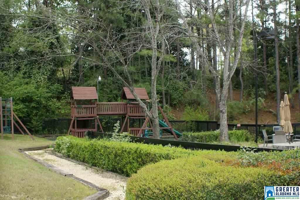 329 TRACE RIDGE RD, Hoover, AL 35244
