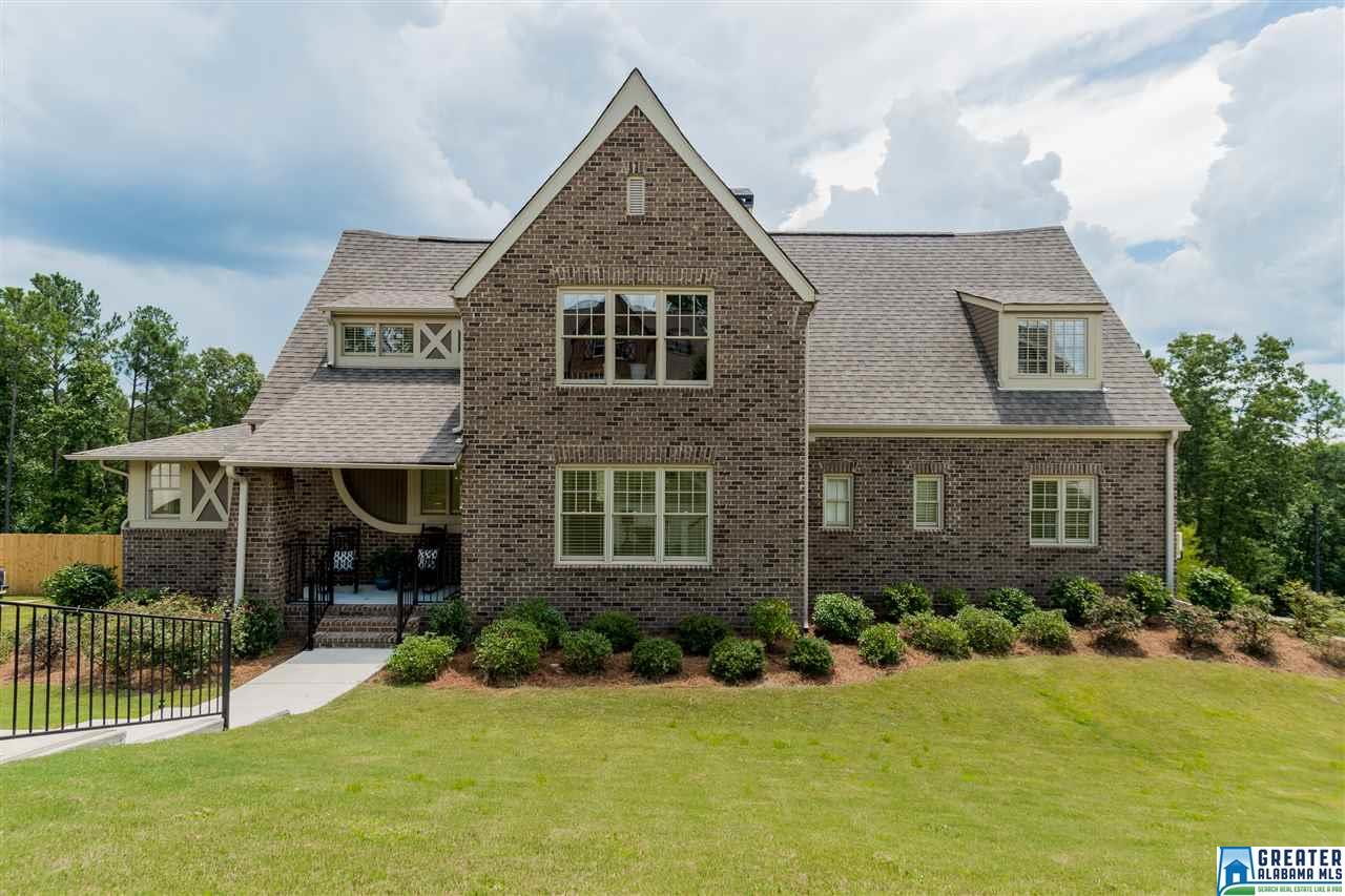 1808 SOUTHPOINTE DR, Hoover, AL 35244