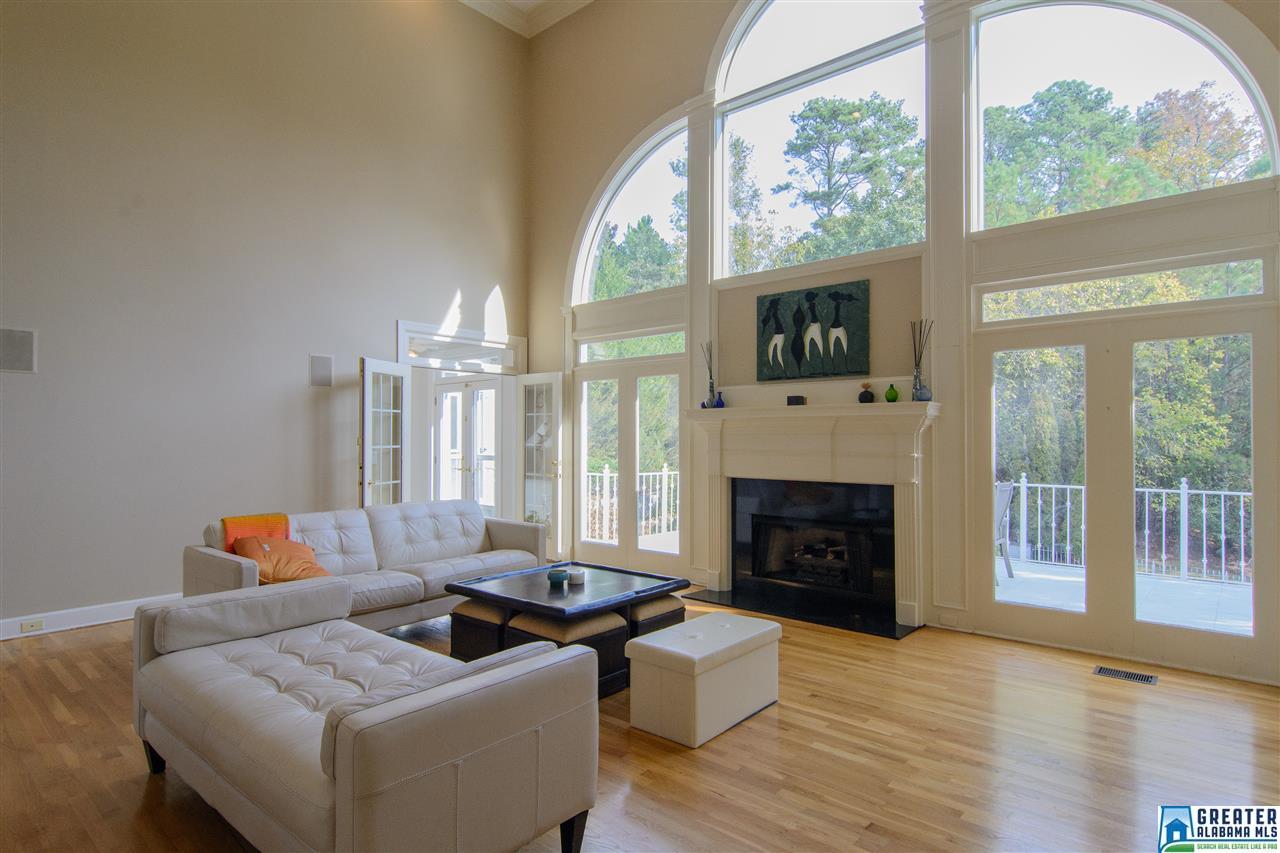 2150 NATALIE LN, Hoover, AL 35244
