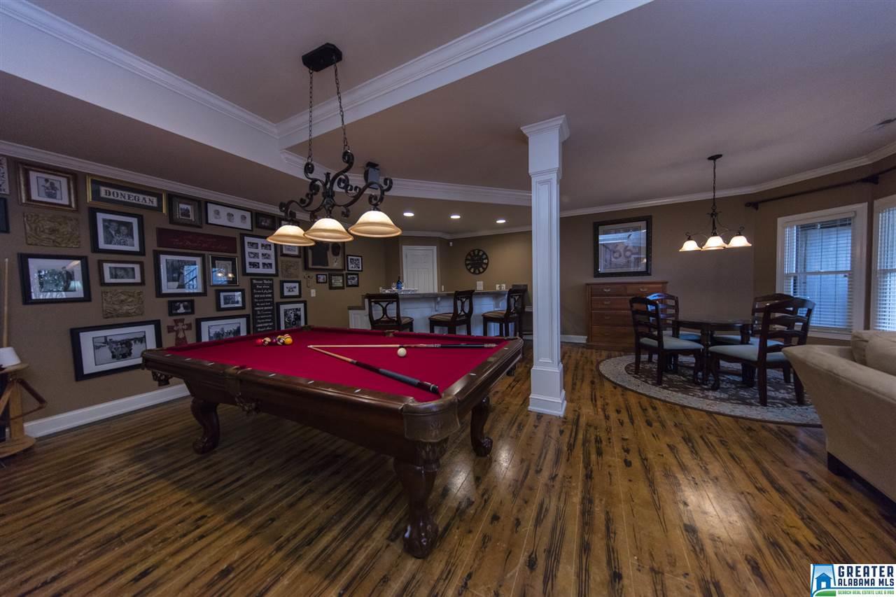 1207 HIGHLAND GATE LN, Hoover, AL 35244