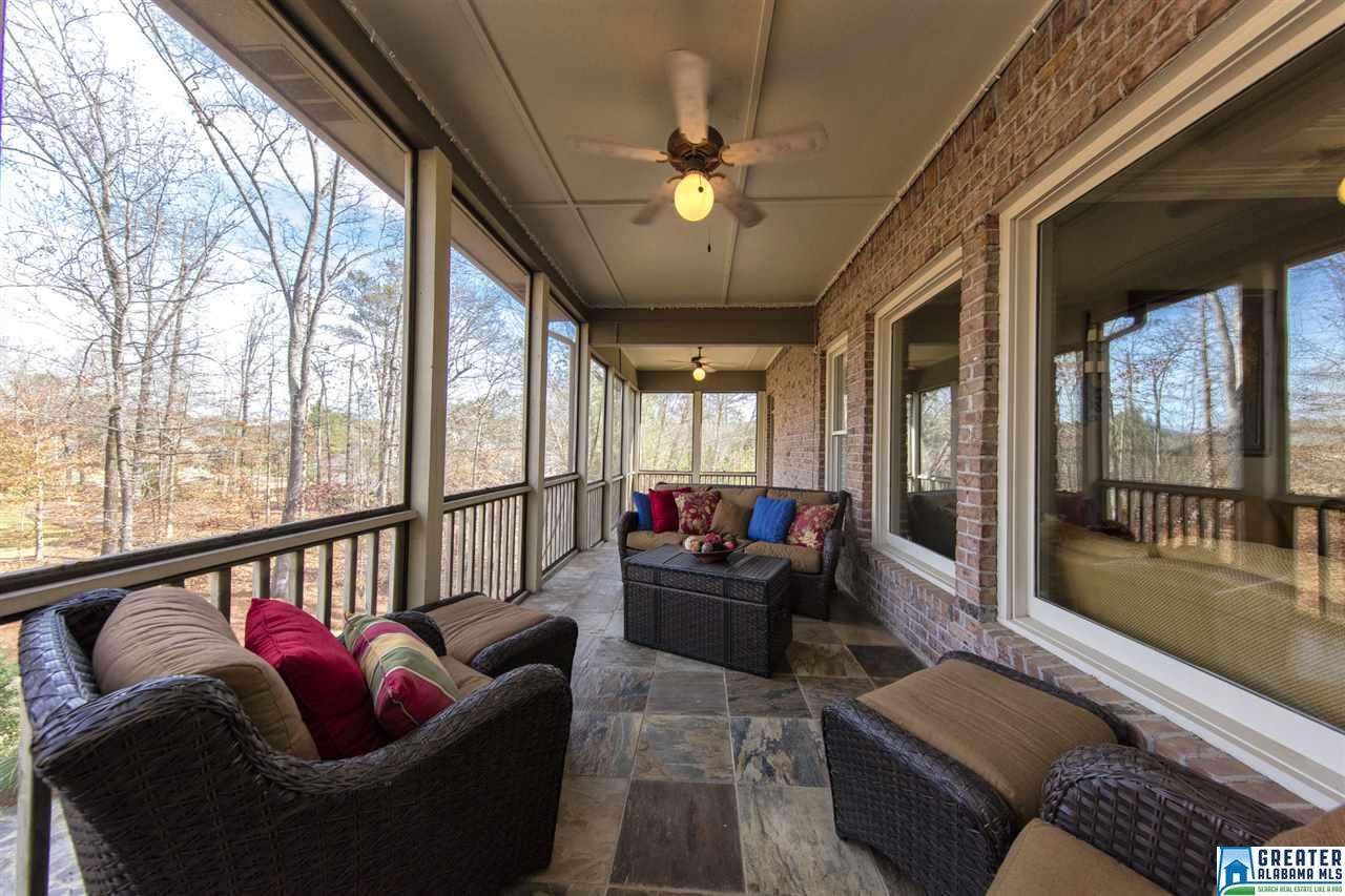 1207 HIGHLAND GATE LN, Hoover, AL 35244