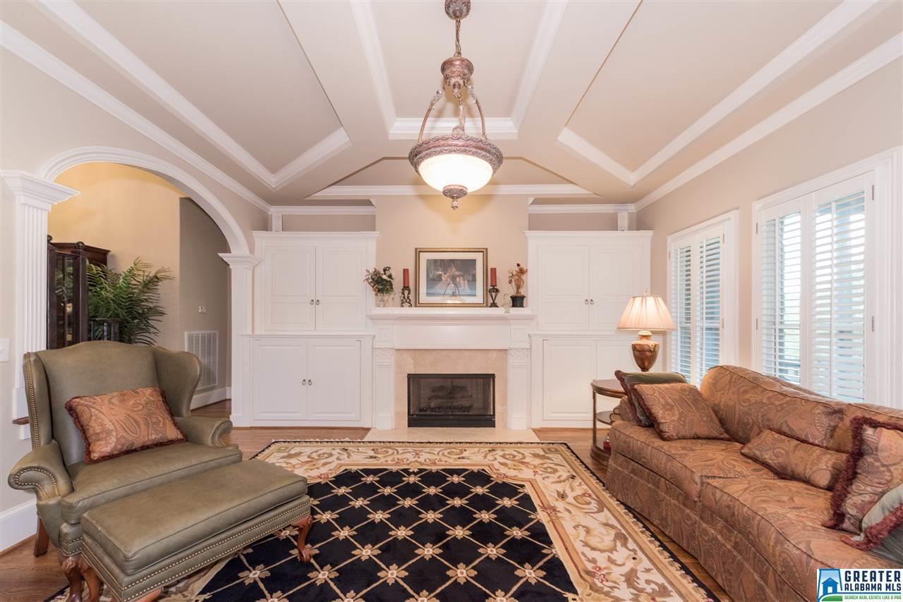 1269 LAKE TRACE COVE, Hoover, AL 35244