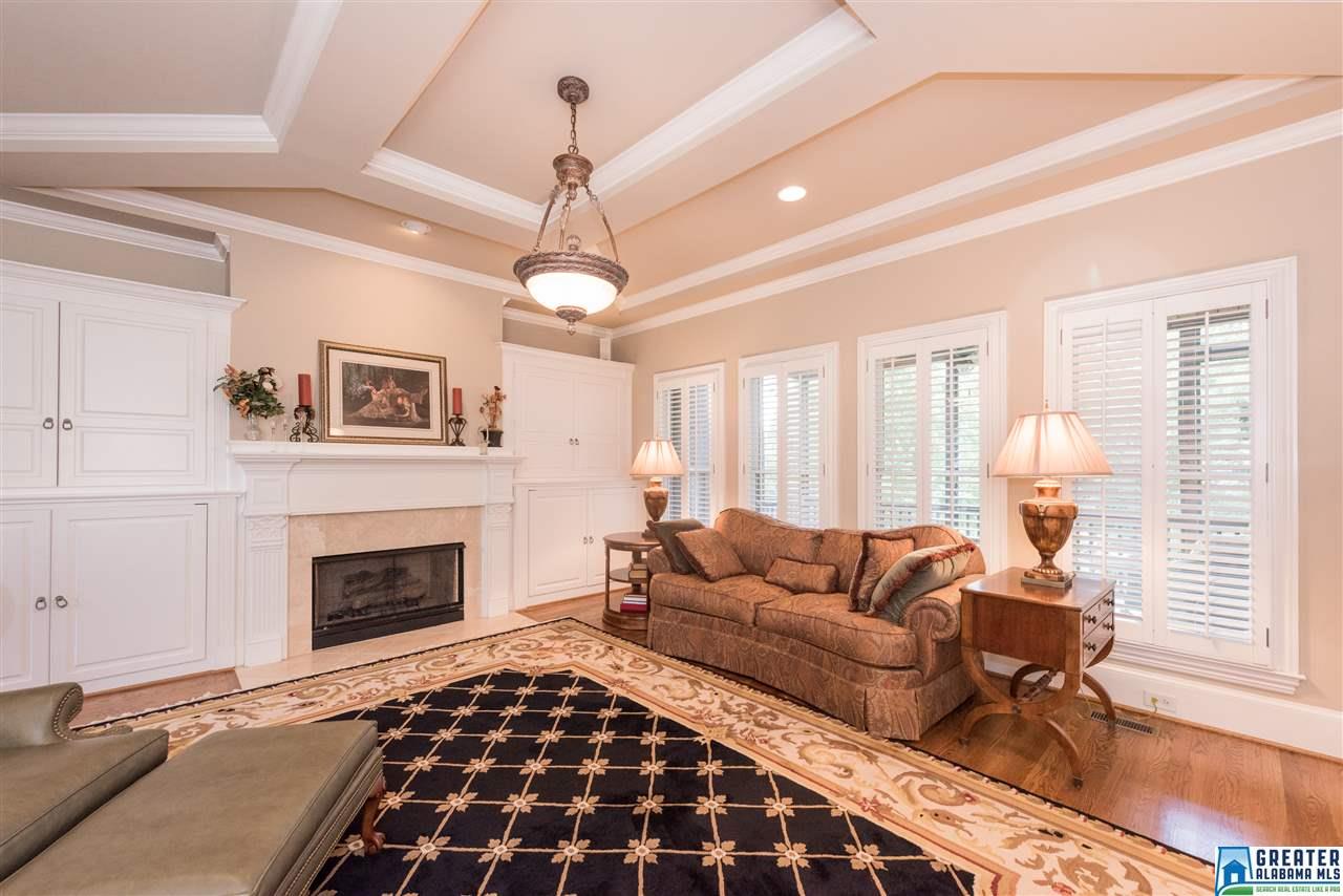 1269 LAKE TRACE COVE, Hoover, AL 35244