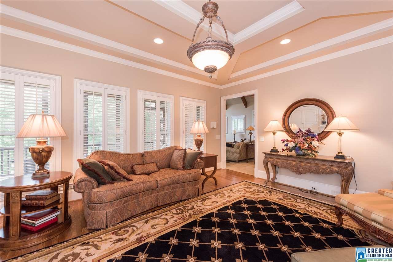 1269 LAKE TRACE COVE, Hoover, AL 35244