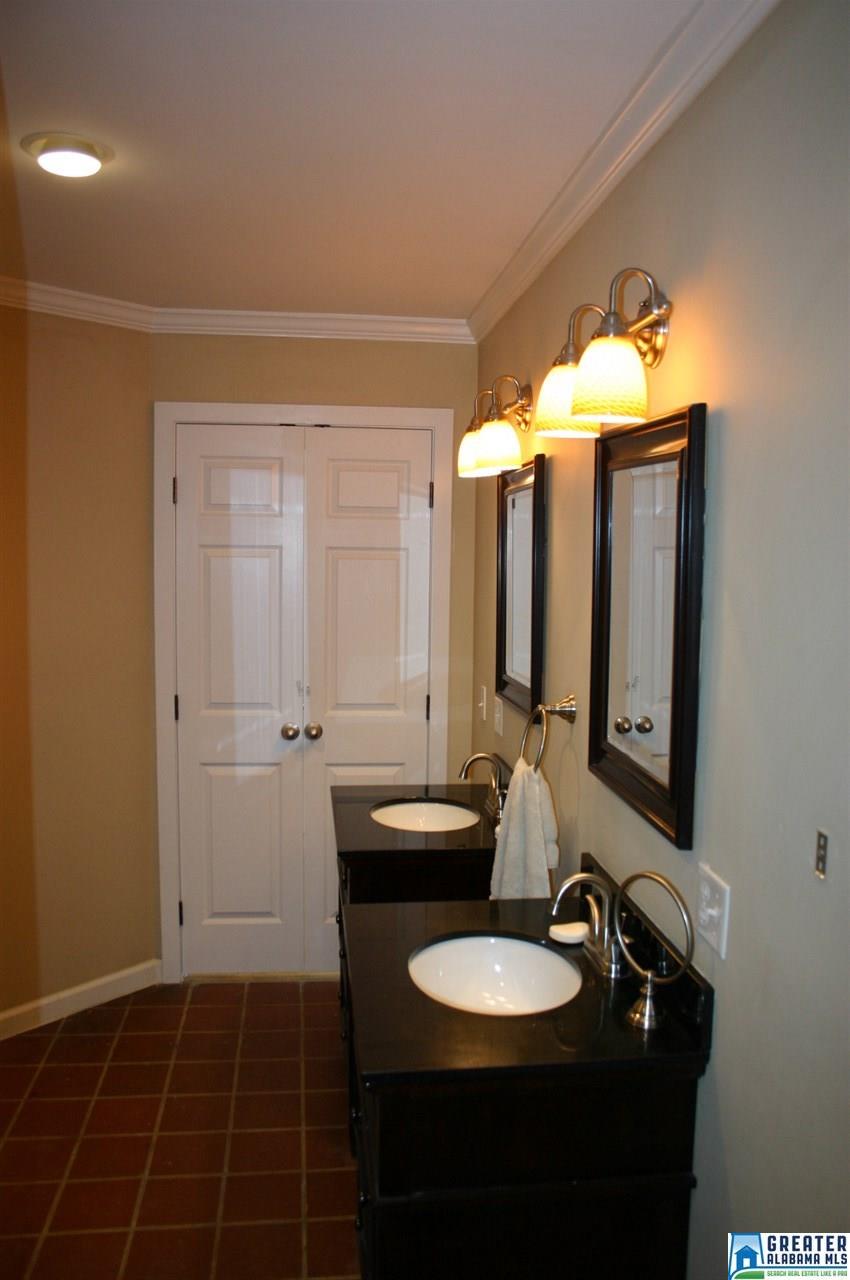 13039 MARTIN SPUR RD, Northport, AL 35473