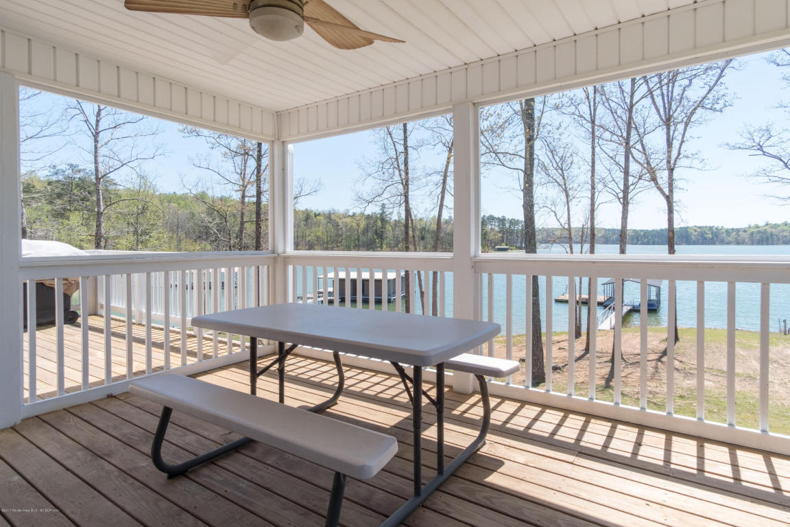 88 LACEY LANE, Arley, AL 35541