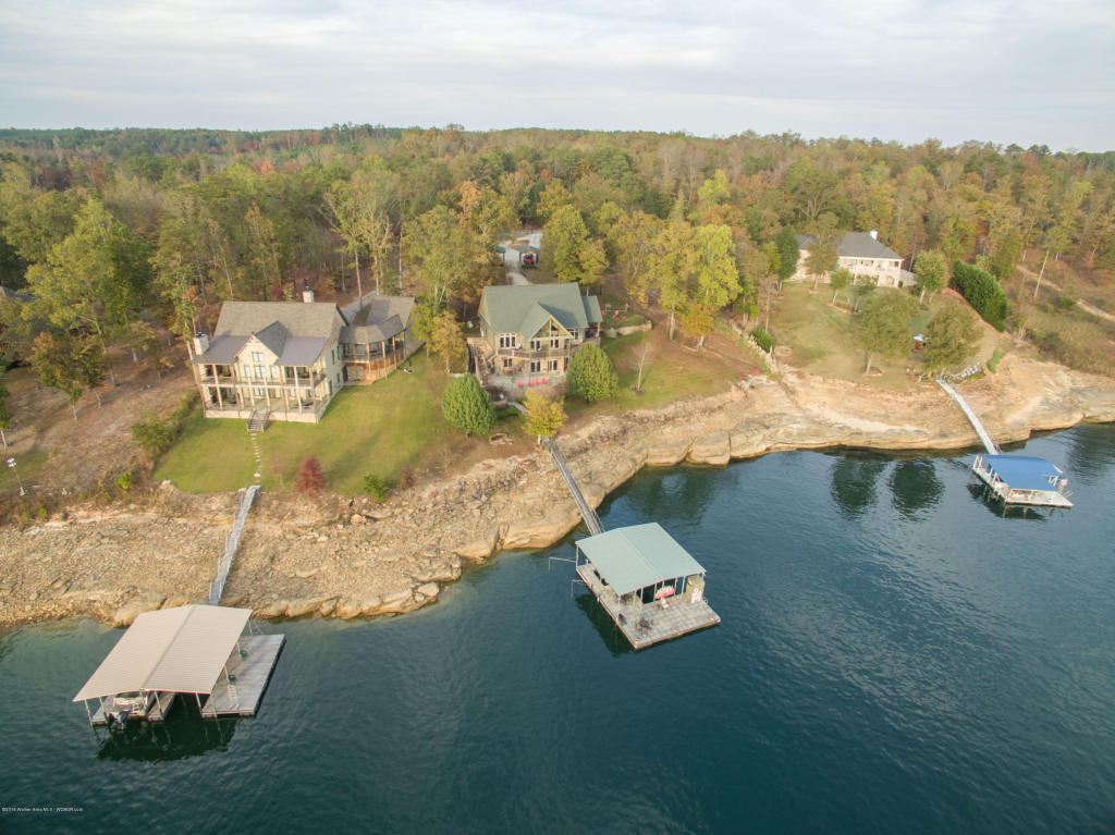 301 W POINTE Dr, Arley, AL 35541