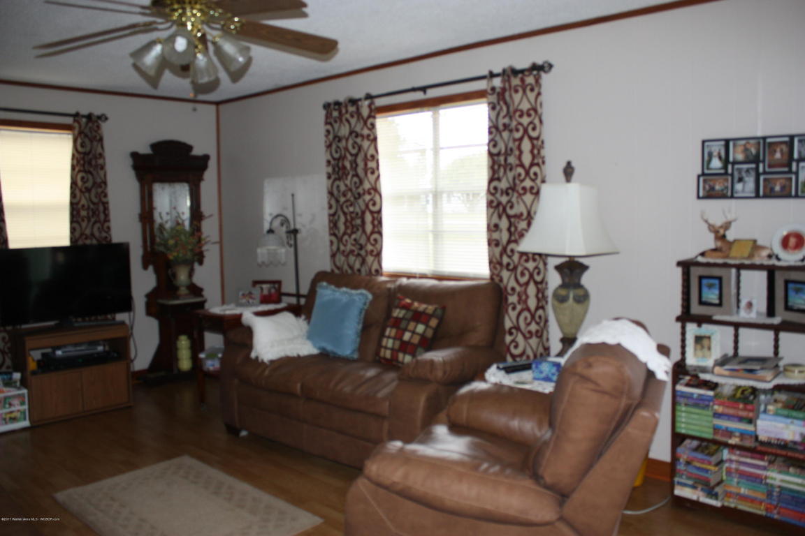 370 NW 18TH AVENUE, Carbon Hill, AL 35549