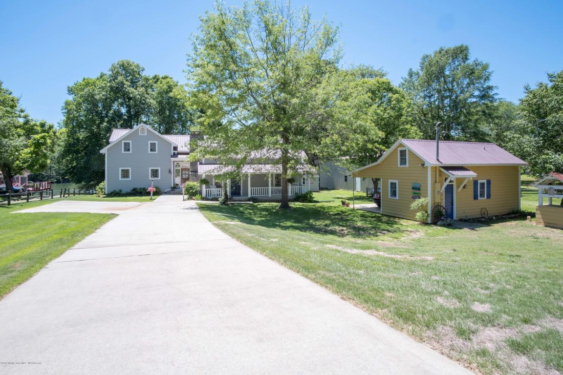 550 E LAKESHORE Dr, Double Springs, AL 35553