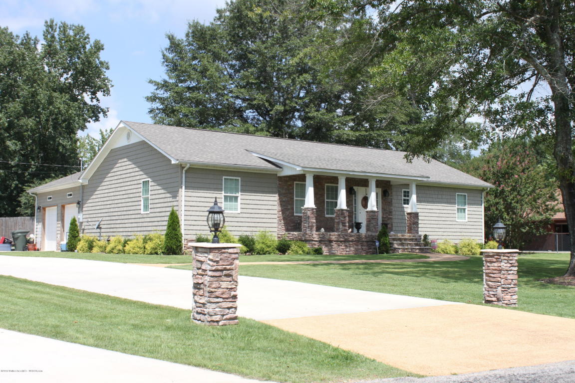 225 AIRPORT Rd, Haleyville, AL 35565