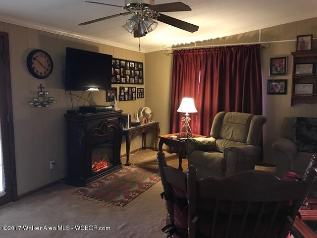 2392 COUNTY HIGHWAY 106, Haleyville, AL 35565