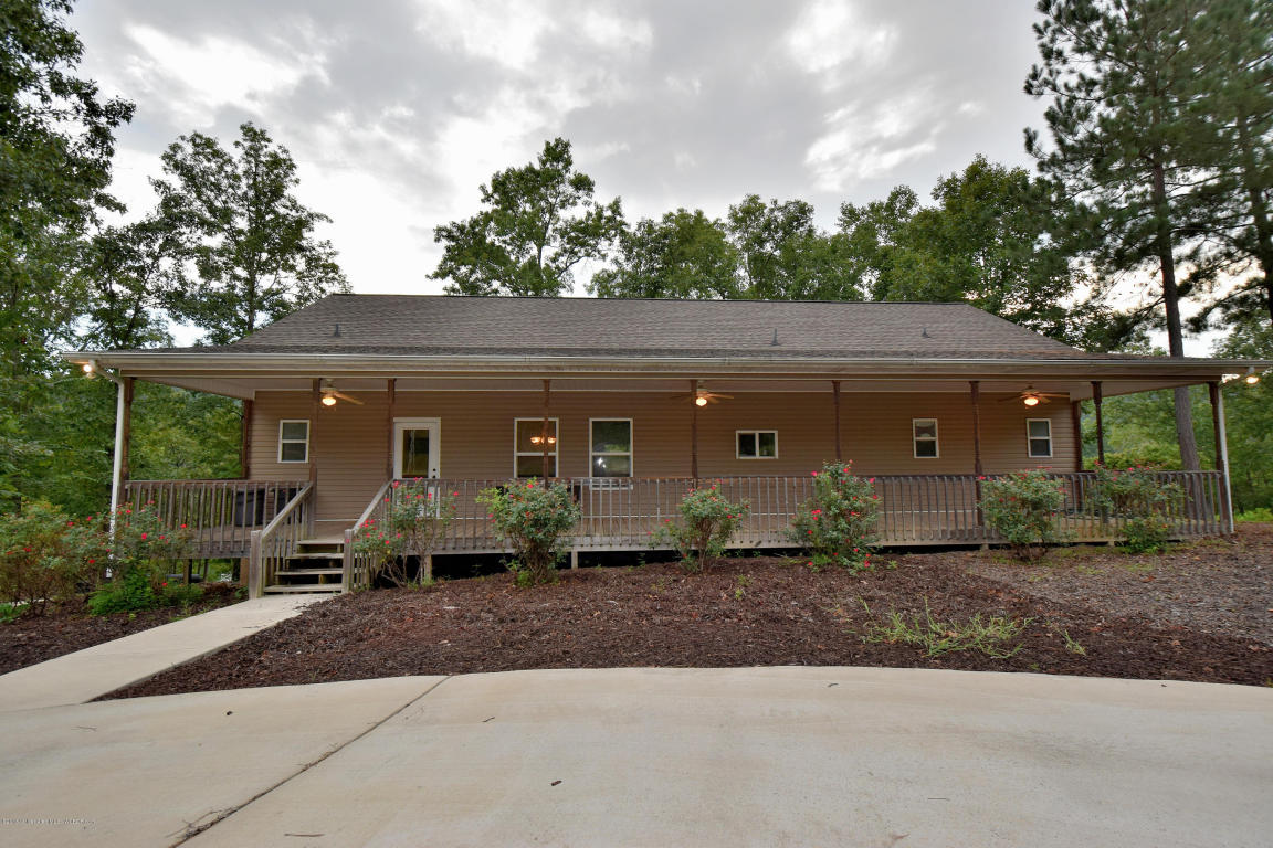 1172 VALLEY DRIVE, Houston, AL 35572