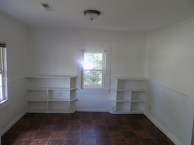 2216 Willow Avenue SWDecatur, AL, 35601Morgan County