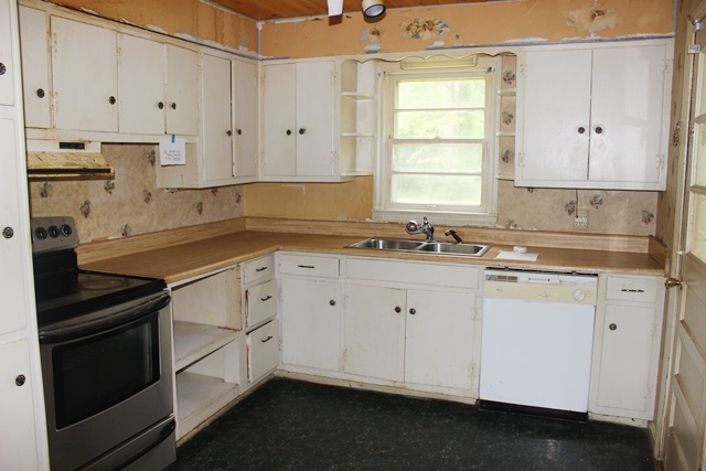 1011 Danville Road SWDecatur, AL, 35601Morgan County
