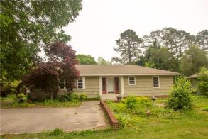 808 13th Ave SEDecatur, AL, 35601Morgan County