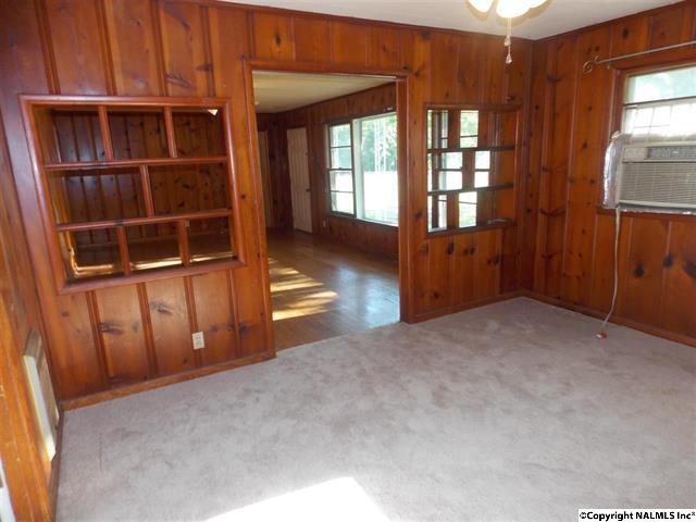 963 Liberty Road, Danville, AL 35619