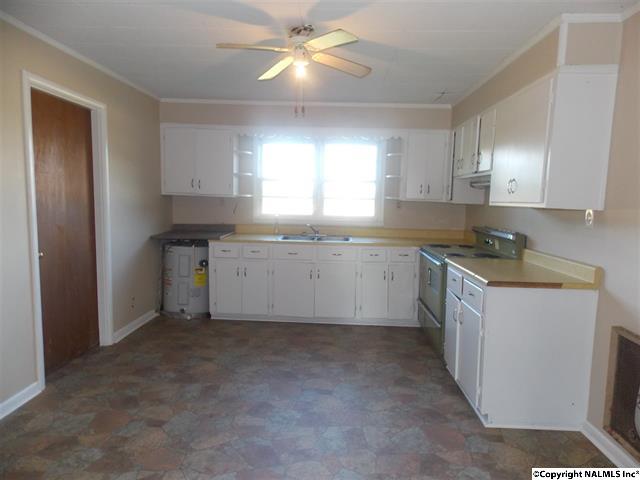 963 Liberty Road, Danville, AL 35619