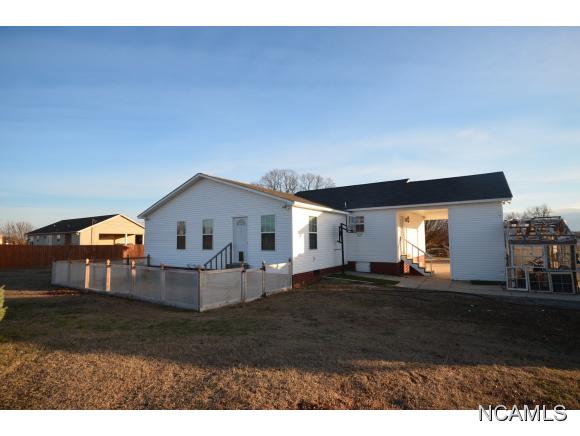 25 VEST RD, Eva, AL 35621