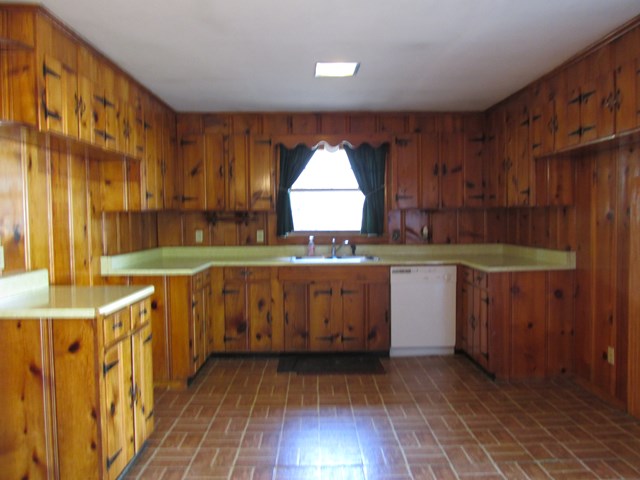 1625 Cullman St, Florence, AL 35630