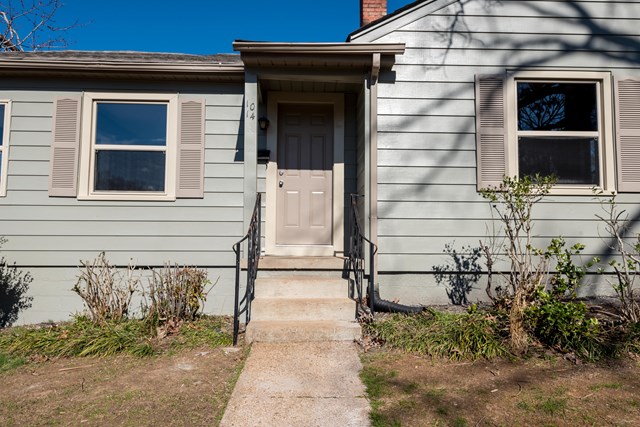 1014 Ridgeway Ave, Florence, AL 35630
