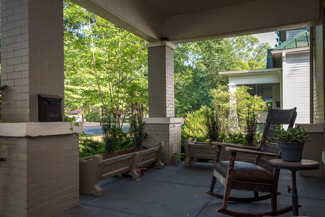 615 Wood Ave N, Florence, AL 35630