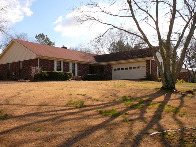 109 Crosslin Lane, Florence, AL 35633