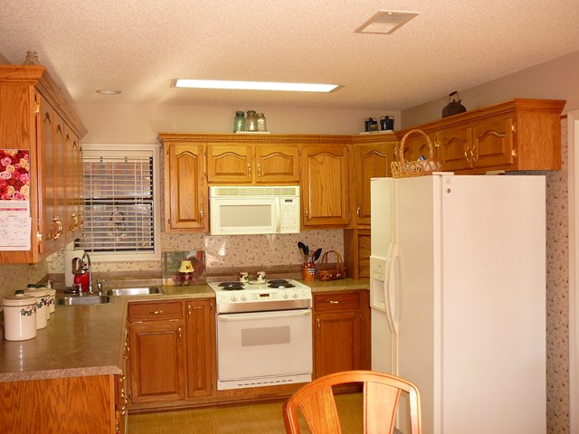 109 Crosslin Lane, Florence, AL 35633