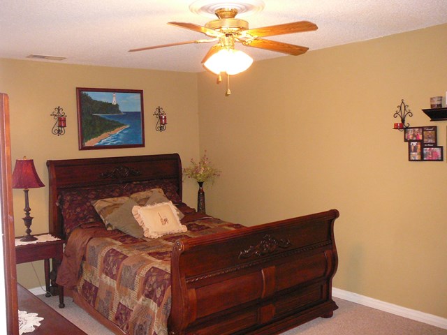109 Crosslin Lane, Florence, AL 35633