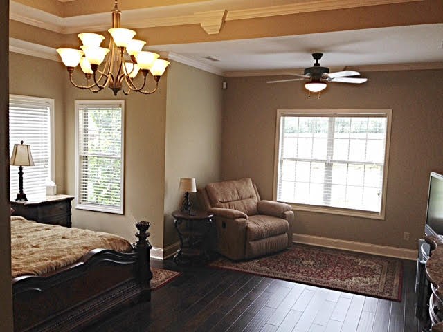 316 Wheaton Dr, Florence, AL 35633