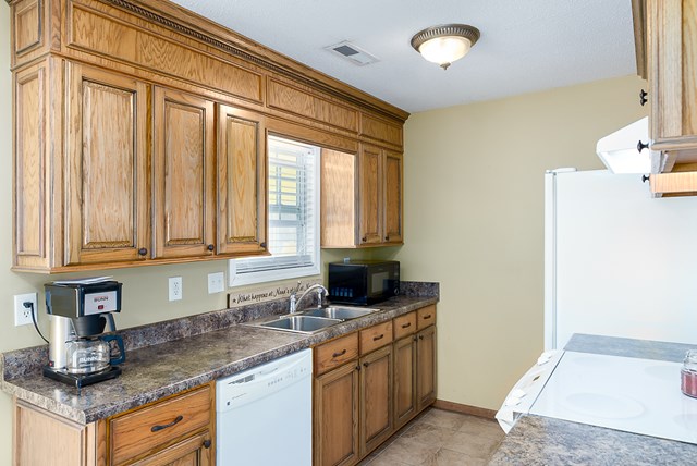 254 CR 312, Florence, AL 35634