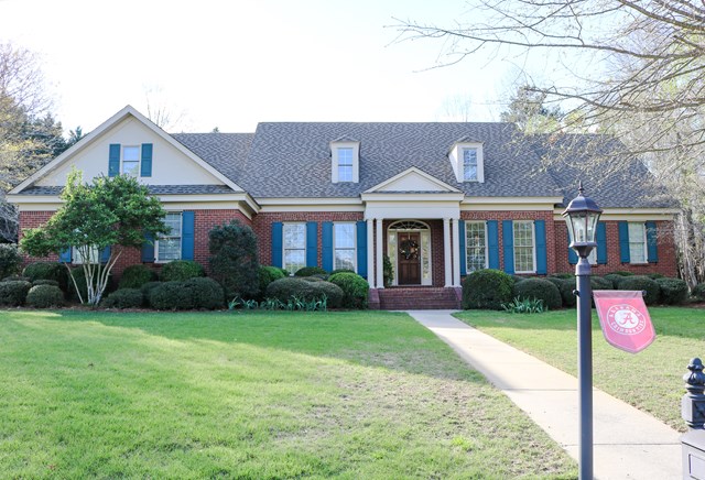 101 Eagle Cv, Florence, AL 35634