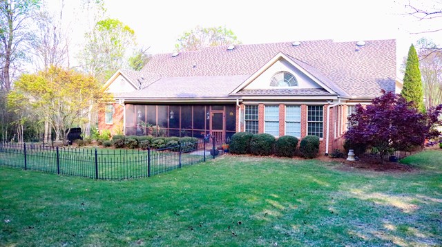 101 Eagle Cv, Florence, AL 35634