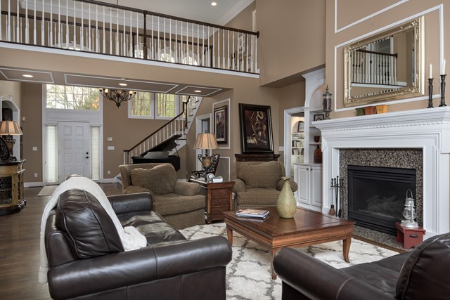 211 Riverwood Dr, Florence, AL 35634