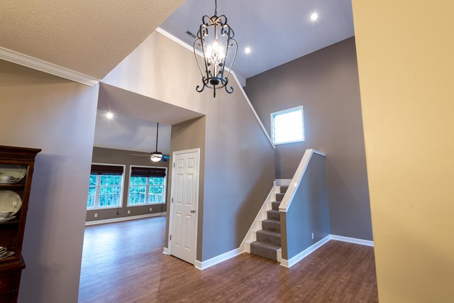 145 Hazelwood Ln, Florence, AL 35634