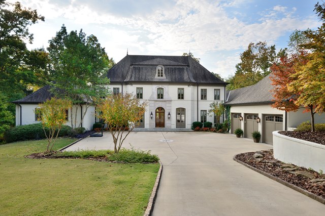 650 Rivermont Rd, Florence, AL 35634