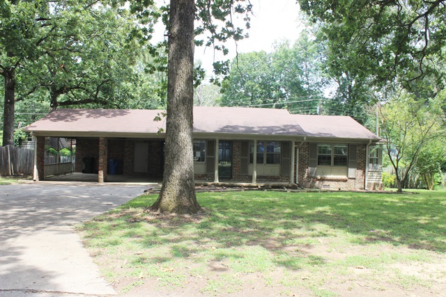 1916 Morningside Dr NWHartselle, AL, 35640Morgan County
