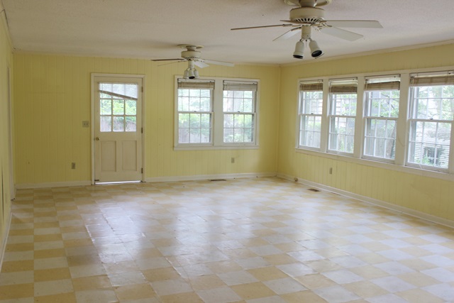 1916 Morningside Dr NWHartselle, AL, 35640Morgan County