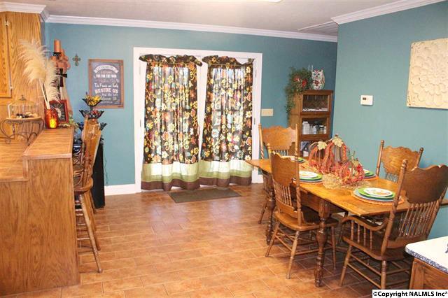 1540 W. Main Street, Hartselle, AL 35640