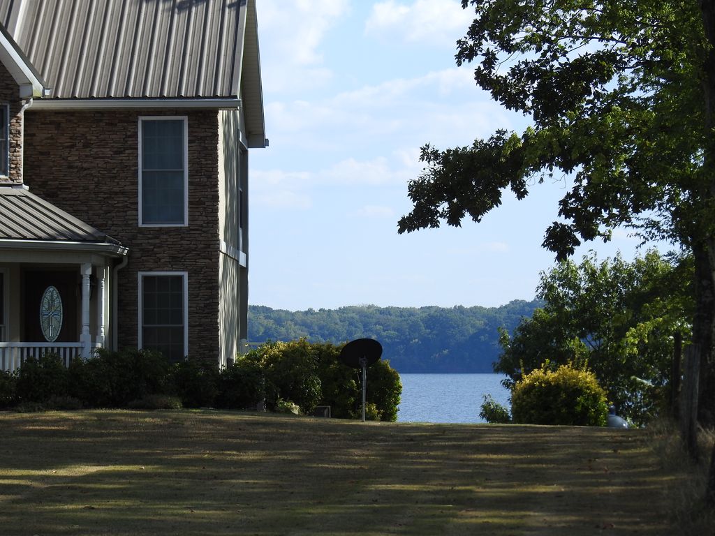 920 County Road 33, Killen, AL 35645