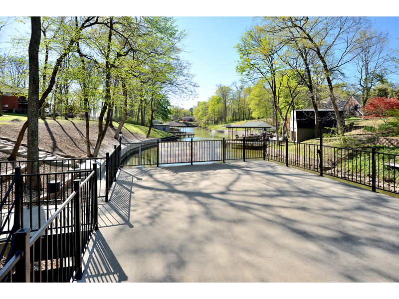 290 Beech Hollow Rd, Killen, AL 35645