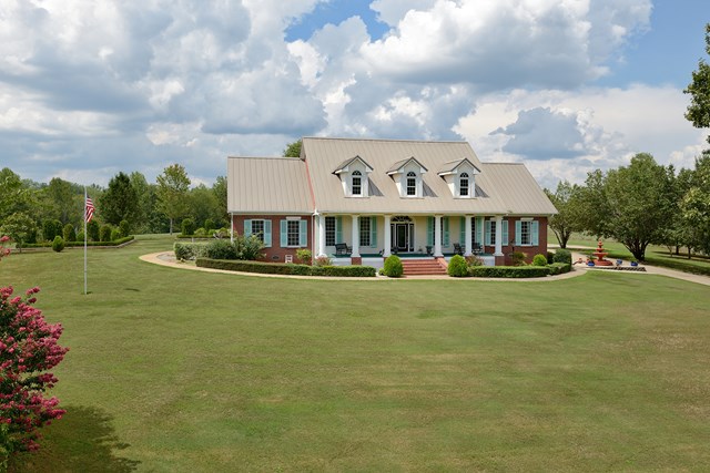 9283 CR 33, Lexington, AL 35648