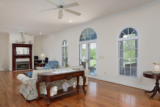 9283 CR 33, Lexington, AL 35648