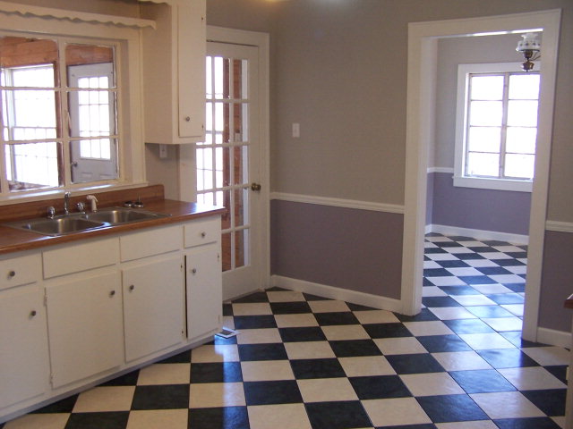 310 Hemlock St, Russellville, AL 35653