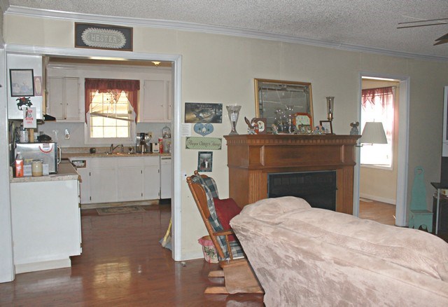 715 Hwy 133, Russellville, AL 35653